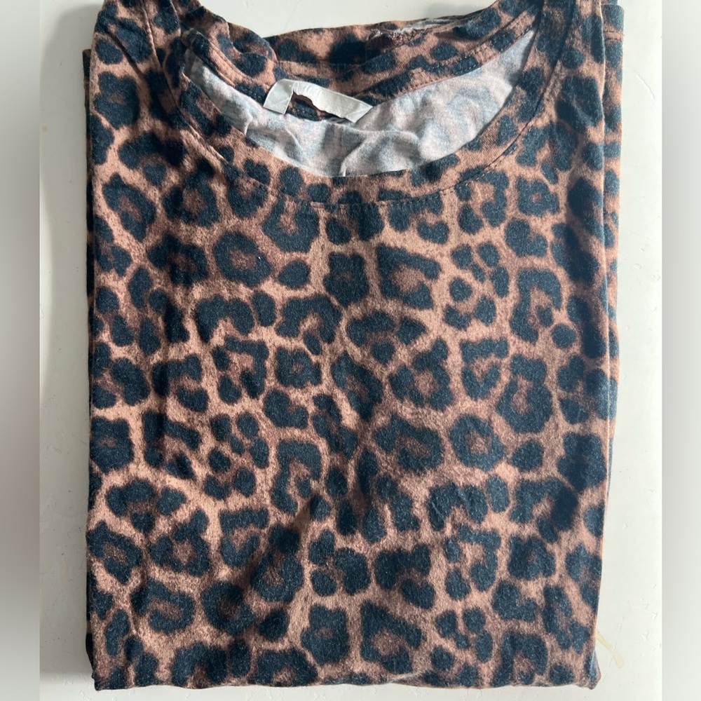 Bundle of 7 woman assorted basic tops size L - Picture 9 of 12